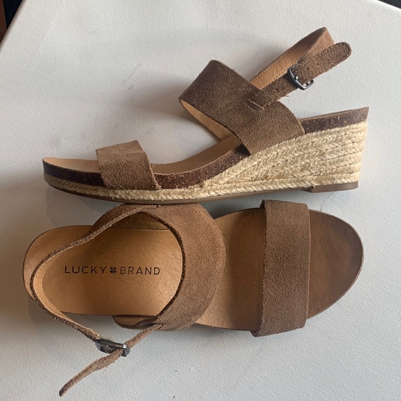 Lucky Brand Shoes - Lucky brand wedge sandals  size 6
